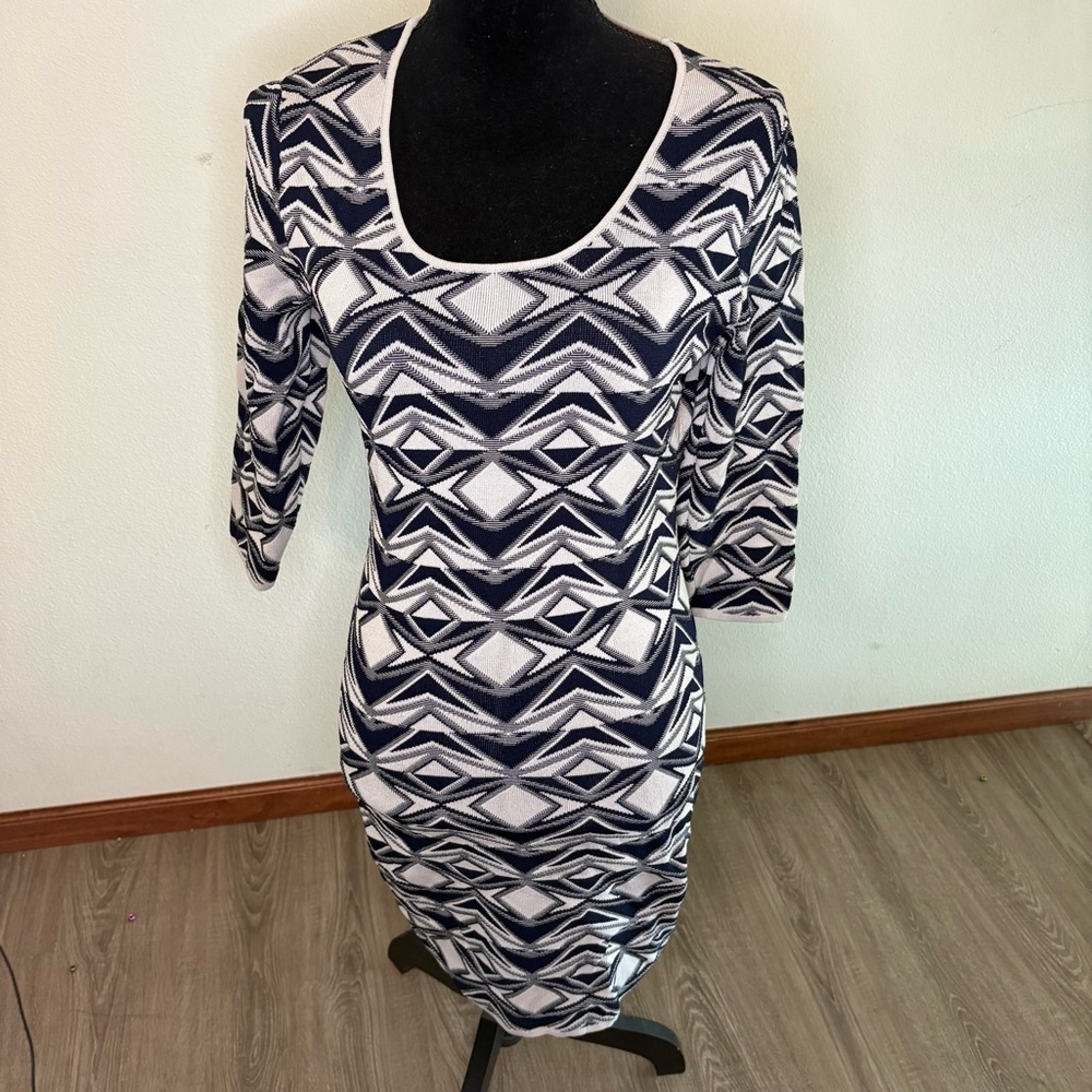Y2K Diba Be Body-con Dress Size S Navy Geometric Print 3/4 Sleeves Above Knee‌